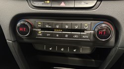 2025 (25) KIA CEED 1.5T GDi ISG 138 GT-Line 5dr DCT 4763264