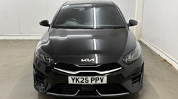2025 (25) KIA CEED 1.5T GDi ISG 138 GT-Line 5dr DCT 4763272