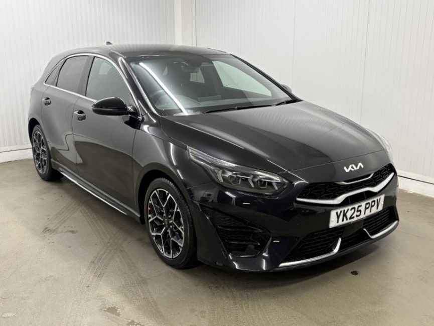 2025 (25) KIA CEED 1.5T GDi ISG 138 GT-Line 5dr DCT