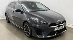 2025 (25) KIA CEED 1.5T GDi ISG 138 GT-Line 5dr 4763190