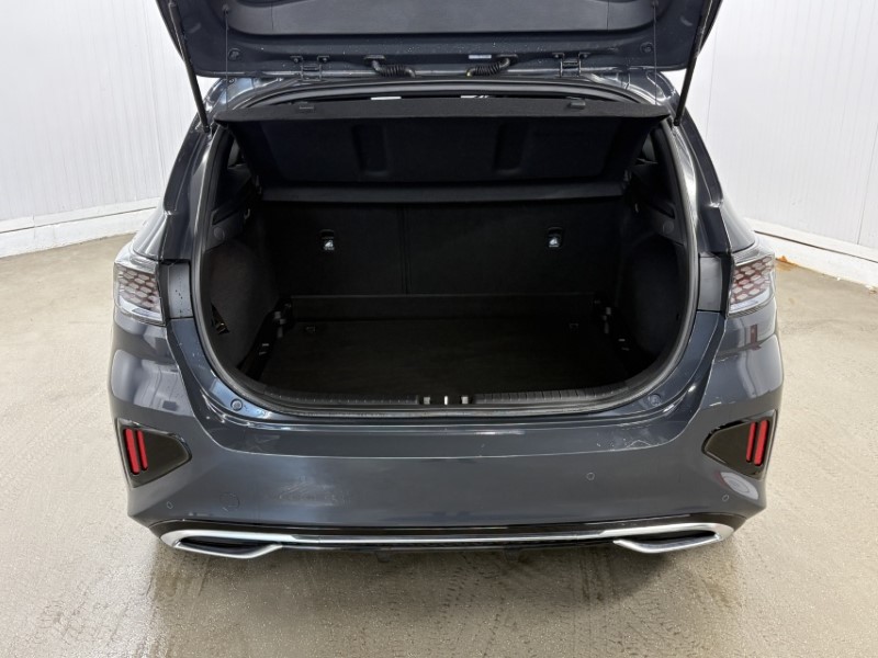 2025 (25) KIA CEED 1.5T GDi ISG 138 GT-Line 5dr 4763176