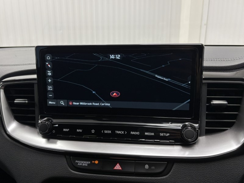 2025 (25) KIA CEED 1.5T GDi ISG 138 GT-Line 5dr 4763164