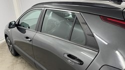 2023 (72) KIA NIRO 1.6 GDi Hybrid 2 5dr DCT 4789414