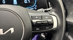 2025 (74) KIA SPORTAGE 1.6T GDi 157 48V ISG 2 5dr 4767204