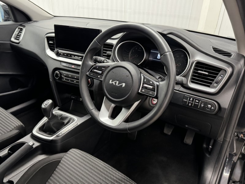 2025 (74) KIA XCEED 1.5T GDi ISG 138 2 5dr 4790791