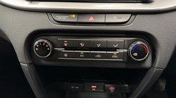 2025 (74) KIA XCEED 1.5T GDi ISG 138 2 5dr 4813689