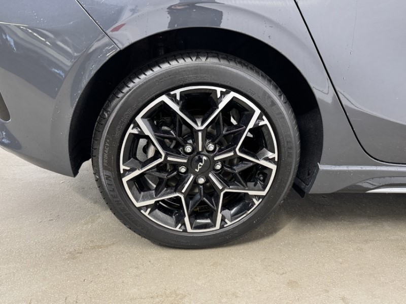 2022 (72) KIA CEED 1.5T GDi ISG GT-Line 5dr 4804894