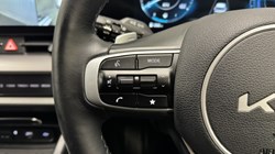 2025 (74) KIA SPORTAGE 1.6T GDi 207 HEV GT-Line S 5dr Auto 4798548