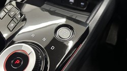 2025 (74) KIA SPORTAGE 1.6T GDi 207 HEV GT-Line S 5dr Auto 4798539