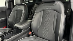 2024 (74) KIA SPORTAGE 1.6T GDi 207 HEV GT-Line 5dr Auto 4805905