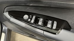 2024 (74) KIA SPORTAGE 1.6T GDi 207 HEV GT-Line 5dr Auto 4805906