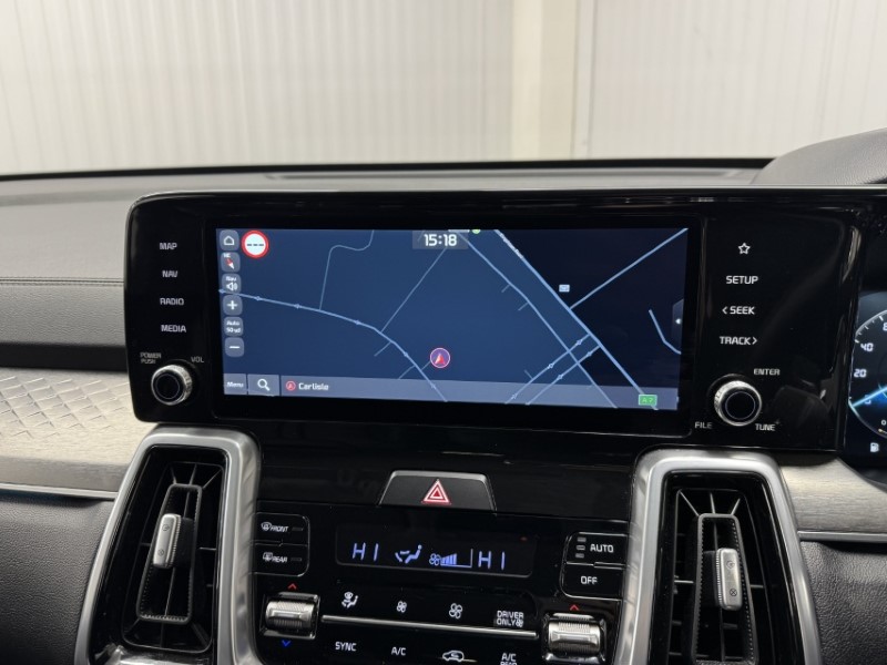 2022 (22) KIA SORENTO 1.6 T-GDi HEV 3 5dr Auto 4835210