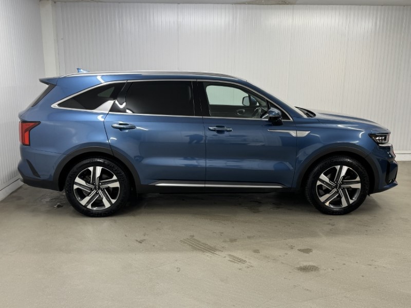 2022 (22) KIA SORENTO 1.6 T-GDi HEV 3 5dr Auto 4835215