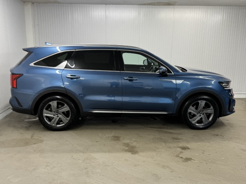 2022 (22) KIA SORENTO 1.6 T-GDi HEV 3 5dr Auto 5057922