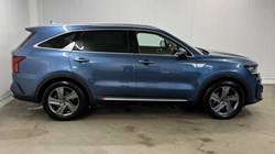 2022 (22) KIA SORENTO 1.6 T-GDi HEV 3 5dr Auto 5057922