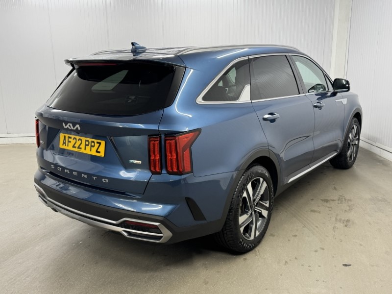 2022 (22) KIA SORENTO 1.6 T-GDi HEV 3 5dr Auto 4835194