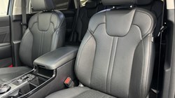 2022 (22) KIA SORENTO 1.6 T-GDi HEV 3 5dr Auto 4835185