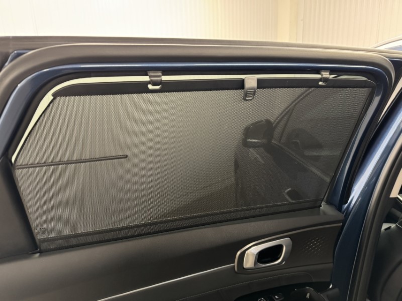 2022 (22) KIA SORENTO 1.6 T-GDi HEV 3 5dr Auto 4835183