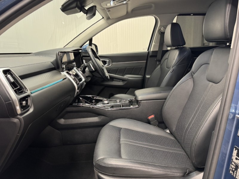 2022 (22) KIA SORENTO 1.6 T-GDi HEV 3 5dr Auto 4835204