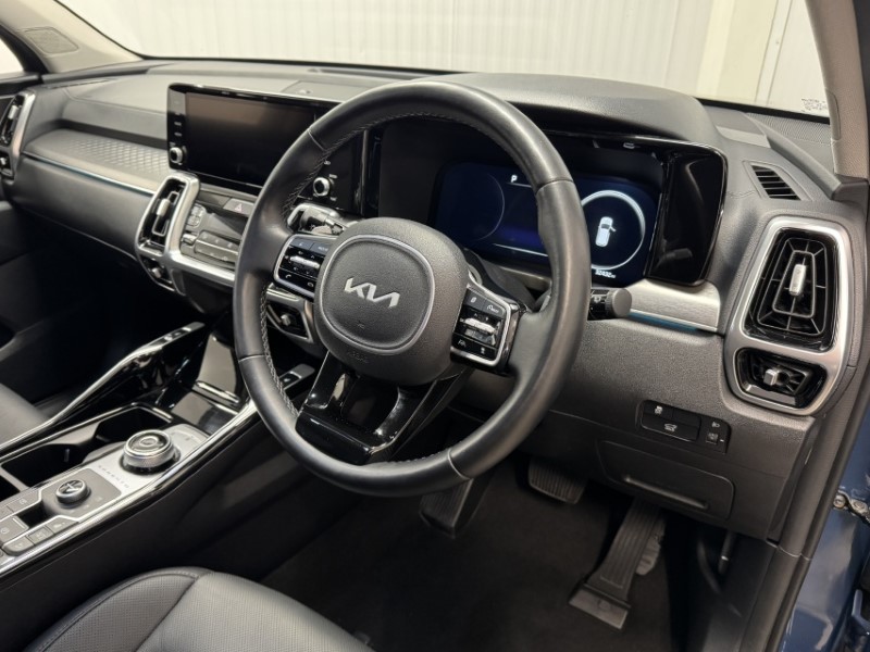 2022 (22) KIA SORENTO 1.6 T-GDi HEV 3 5dr Auto 4835205