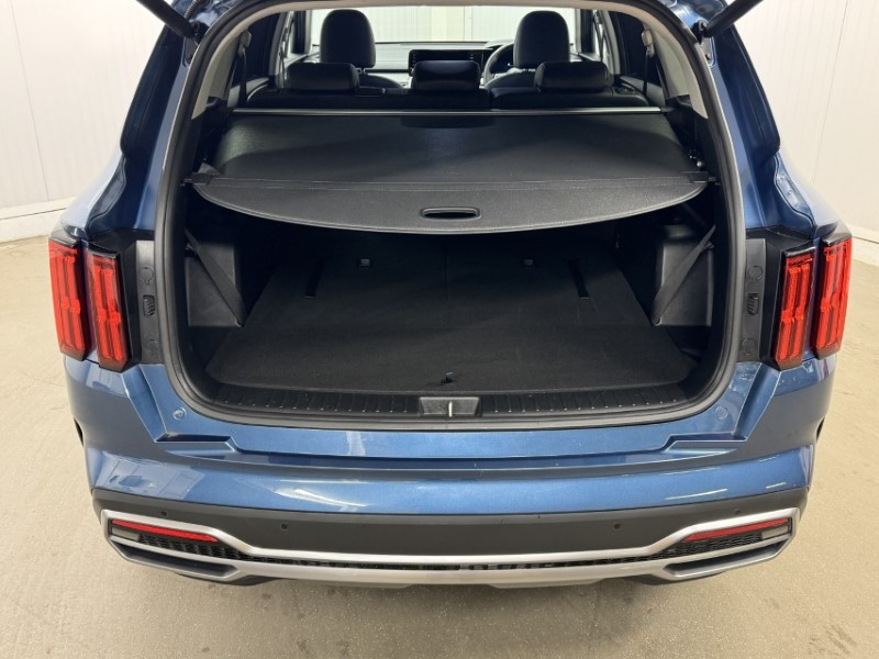 2022 (22) KIA SORENTO 1.6 T-GDi HEV 3 5dr Auto 4835197