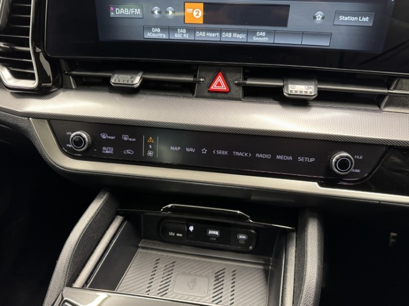 2023 (72) KIA SPORTAGE 1.6T GDi HEV GT-Line S 5dr Auto 4819264