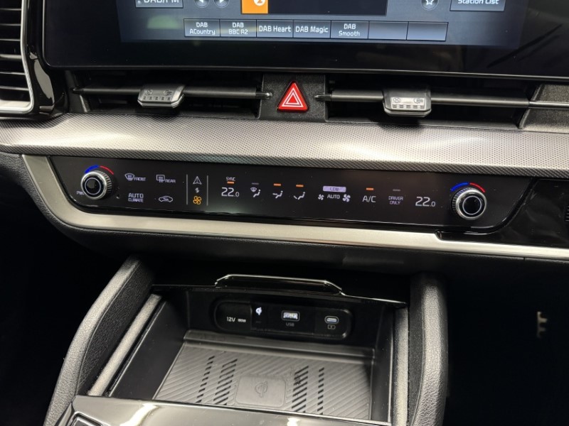 2023 (72) KIA SPORTAGE 1.6T GDi HEV GT-Line S 5dr Auto 4819265