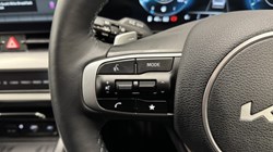 2025 (25) KIA SPORTAGE 1.6T GDi 207 HEV GT-Line S 5dr Auto AWD 4834956