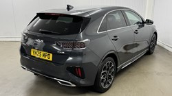 2025 (25) KIA CEED 1.5T GDi ISG 138 GT-Line 5dr DCT 4856710