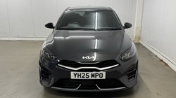 2025 (25) KIA CEED 1.5T GDi ISG 138 GT-Line 5dr DCT 4856708
