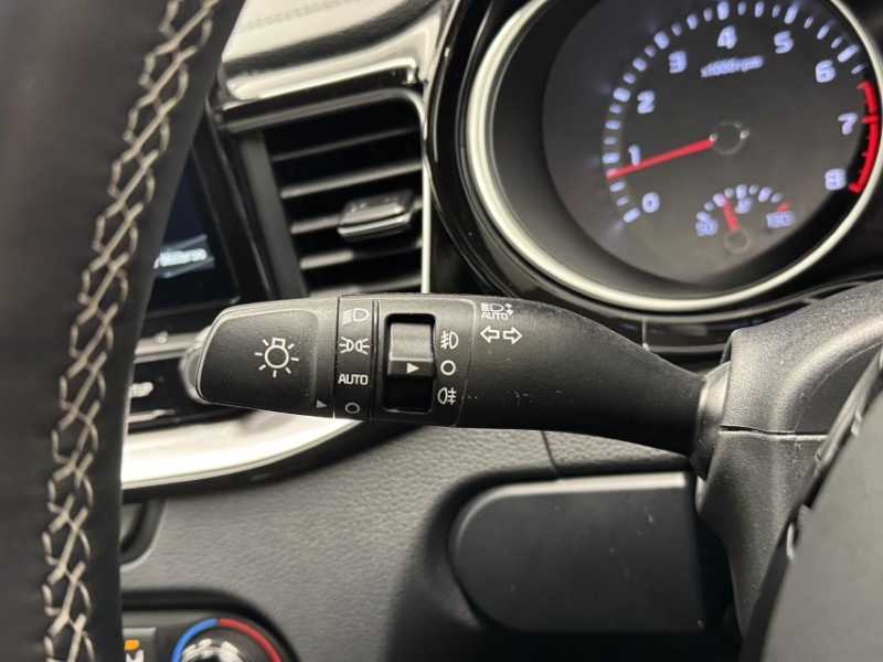 2025 (25) KIA CEED 1.5T GDi ISG 138 GT-Line 5dr DCT 4856730