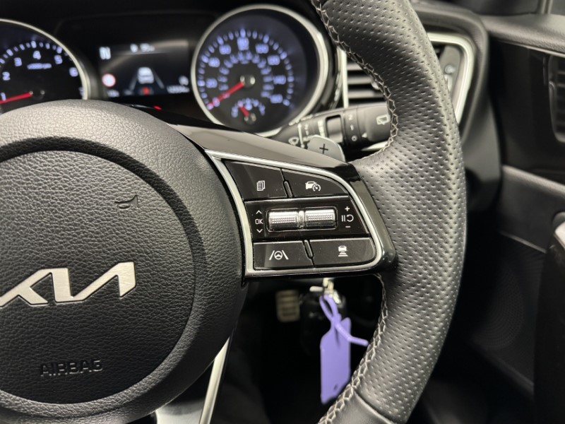 2025 (25) KIA CEED 1.5T GDi ISG 138 GT-Line 5dr DCT 4856729