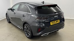 2025 (25) KIA CEED 1.5T GDi ISG 138 GT-Line 5dr DCT 4856709