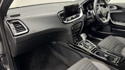 2025 (25) KIA CEED 1.5T GDi ISG 138 GT-Line 5dr DCT 4856699