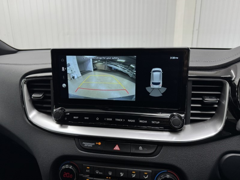 2025 (25) KIA CEED 1.5T GDi ISG 138 GT-Line 5dr DCT 4856727