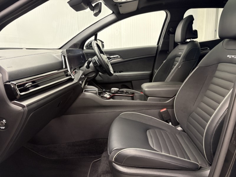 2023 (73) KIA SPORTAGE 1.6T GDi PHEV GT-Line 5dr Auto AWD 4879956