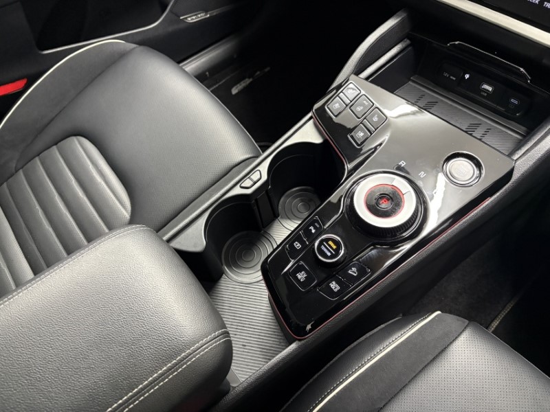 2023 (73) KIA SPORTAGE 1.6T GDi PHEV GT-Line 5dr Auto AWD 4879964