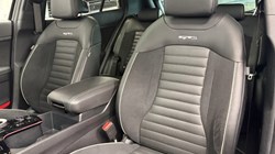 2023 (73) KIA SPORTAGE 1.6T GDi PHEV GT-Line 5dr Auto AWD 4879957