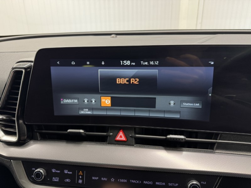 2022 (72) KIA SPORTAGE 1.6T GDi HEV GT-Line S 5dr Auto AWD 4879294