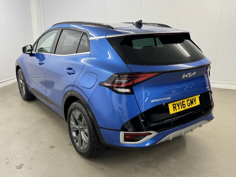 2022 (72) KIA SPORTAGE 1.6T GDi HEV GT-Line S 5dr Auto AWD 4879260