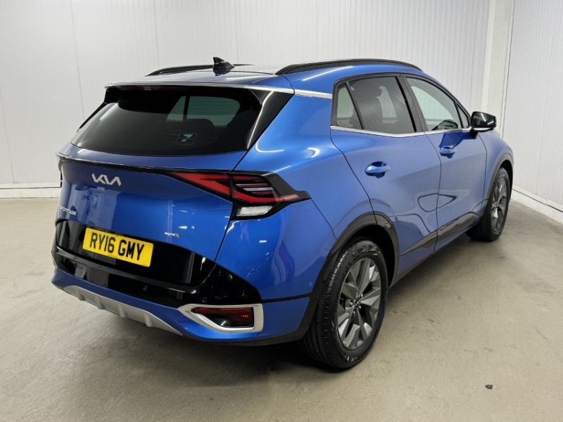 2022 (72) KIA SPORTAGE 1.6T GDi HEV GT-Line S 5dr Auto AWD 4879283