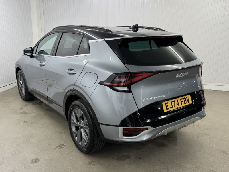 2024 (74) KIA SPORTAGE 1.6T GDi 207 HEV GT-Line S 5dr Auto 4870388