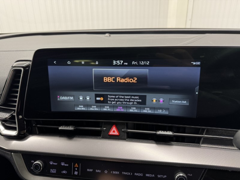 2024 (74) KIA SPORTAGE 1.6T GDi 207 HEV GT-Line S 5dr Auto 4870383