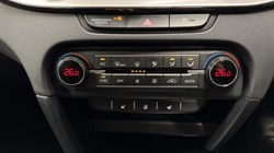 2025 (25) KIA CEED 1.5T GDi ISG 138 GT-Line 5dr DCT 4864713