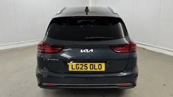 2025 (25) KIA CEED 1.5T GDi ISG 138 3 5dr 4912993