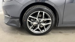2025 (25) KIA CEED 1.5T GDi ISG 138 3 5dr 4912975