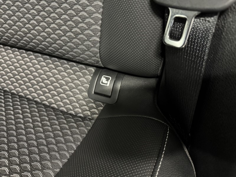 2025 (25) KIA CEED 1.5T GDi ISG 138 3 5dr 4912976