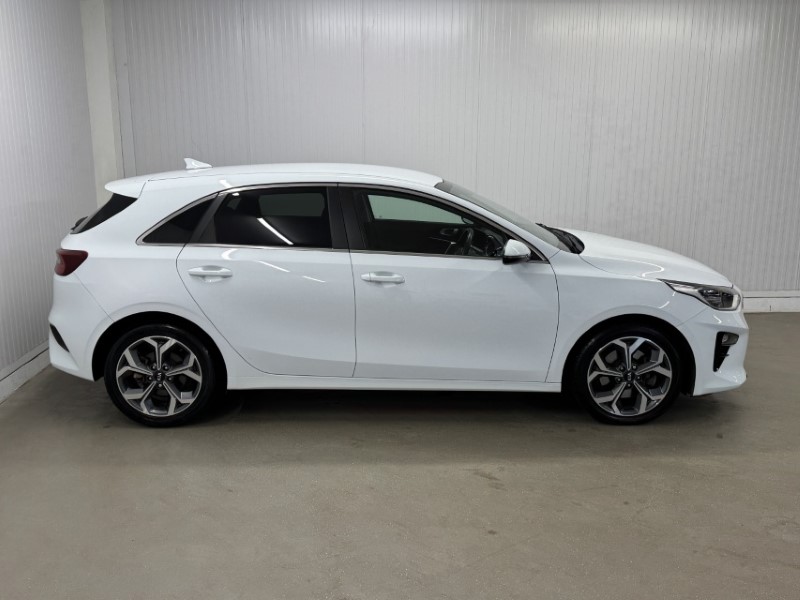 2020 (20) KIA CEED 1.4T GDi ISG 3 5dr DCT 4882834
