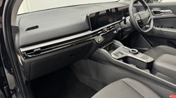 2025 (75) KIA SPORTAGE 1.6T GDi HEV Pure 5dr Auto 4884967