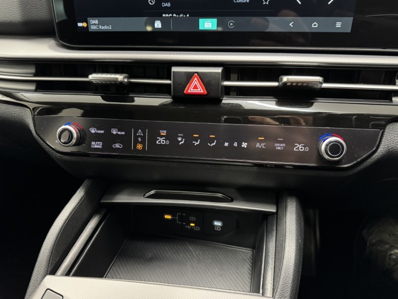 2025 (75) KIA SPORTAGE 1.6T GDi HEV Pure 5dr Auto 4884979